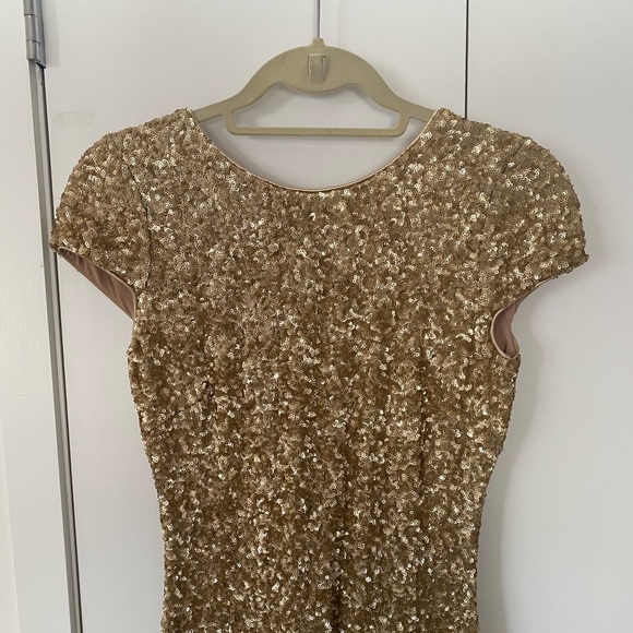 Dress The Population Teresa Body-Con Gown - Picture 3 of 8